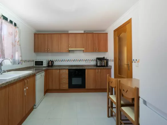 3-bedroom Apartment In Jávea – Xàbia, Spain (130 M²)