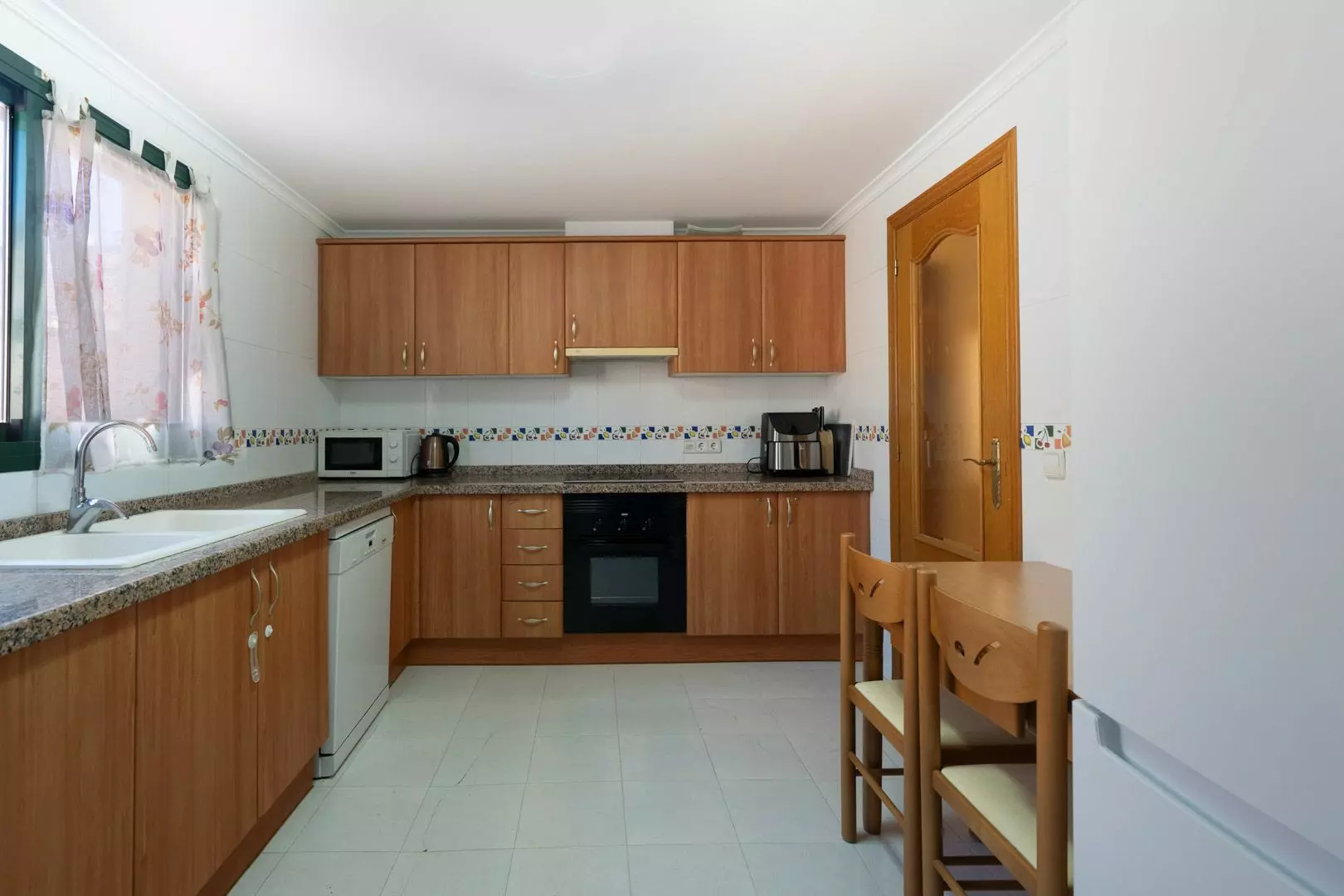 3-bedroom Apartment In Jávea – Xàbia, Spain (130 M²)