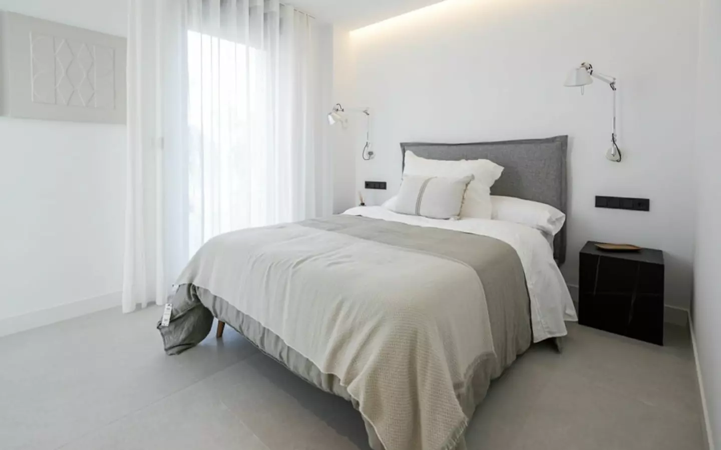 3-bedroom Villa In Polop, Spain (293 M²)