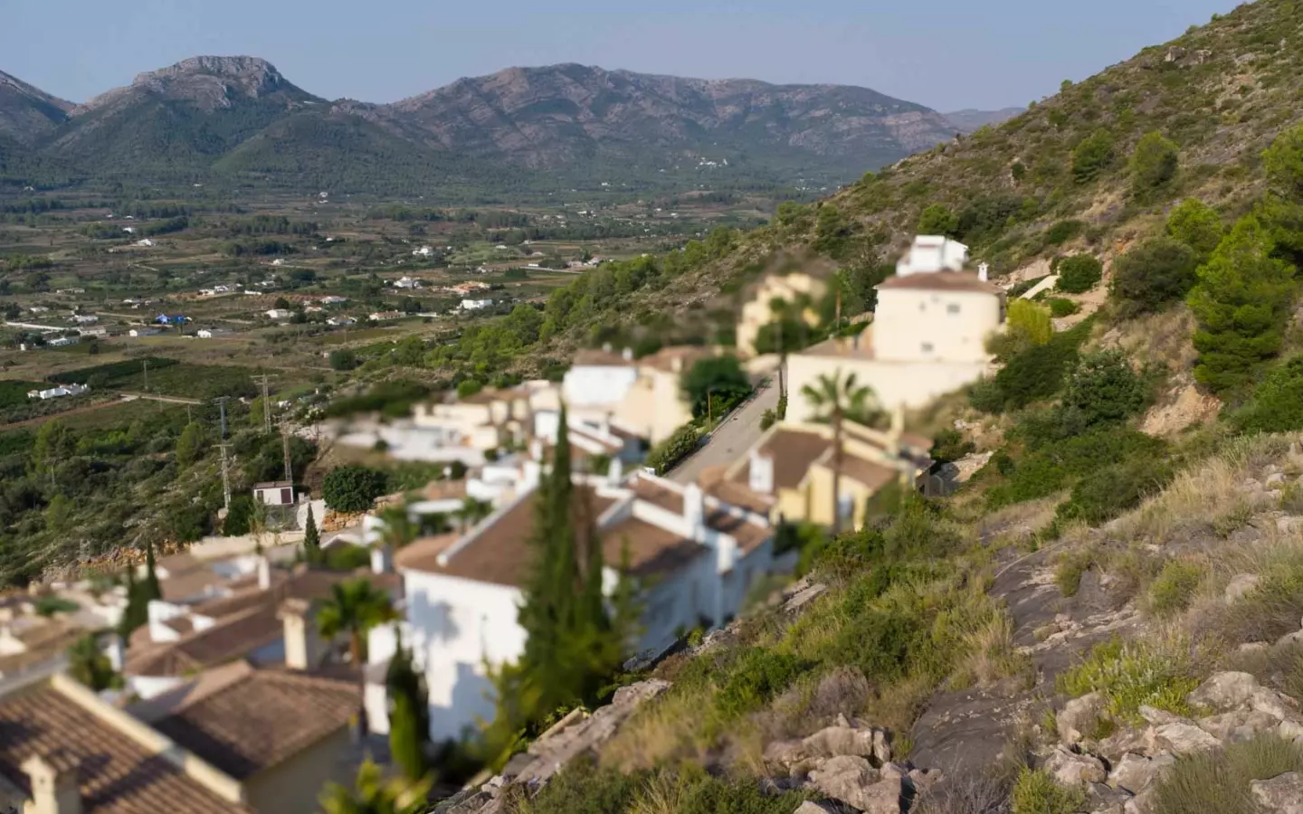 Plot In Jalon – Xalo, Spain (653 M² Plot)