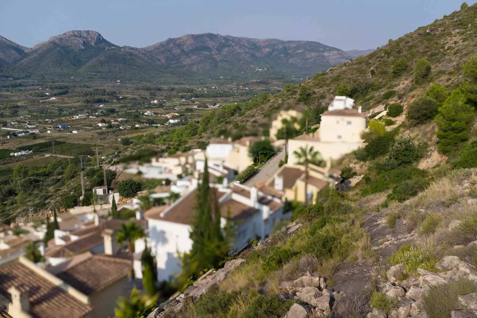 Plot In Jalon – Xalo, Spain (653 M² Plot)