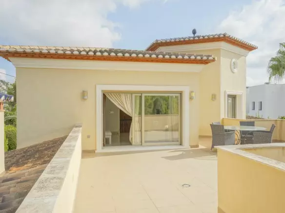 4-bedroom Villa In Benissa, Spain (464 M²)