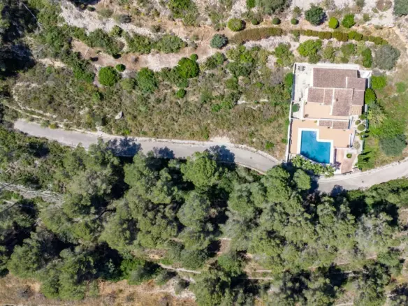 3-bedroom Villa In Alcalali, Spain (198 M²)