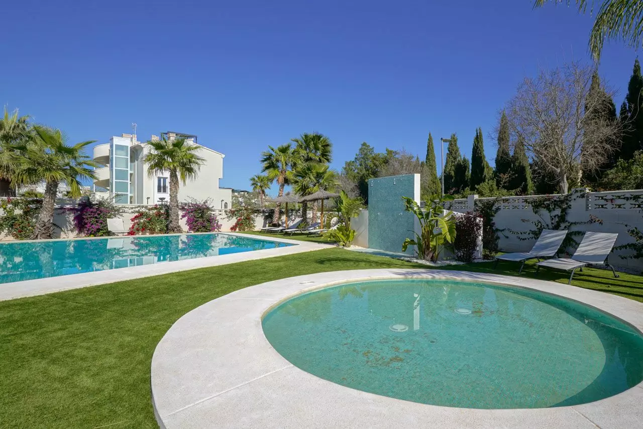 2-bedroom Apartment In Denia, Spain (88 M²)