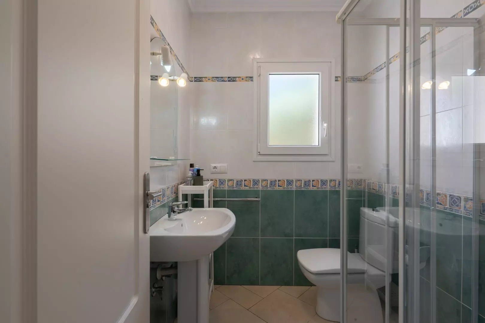 2-17-0e9a3a 3-bedroom Villa In Jávea – Xàbia, Spain (150 M²)