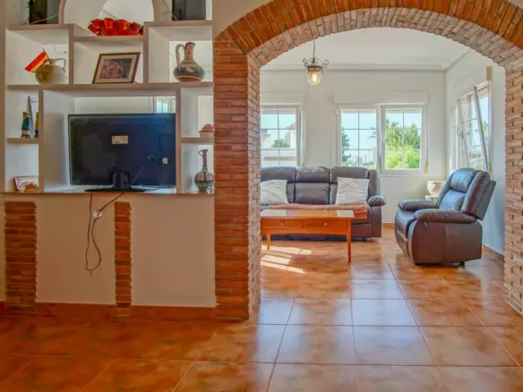 5-bedroom Villa In Calpe, Spain (345 M²)