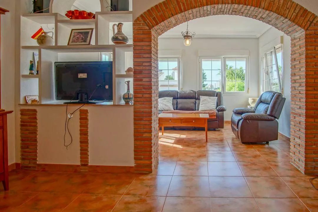 5-bedroom Villa In Calpe, Spain (345 M²)