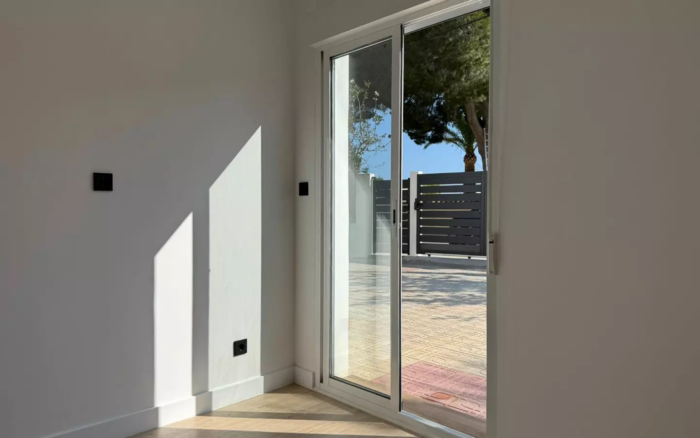 4-bedroom Villa In La Nucía, Spain (120 M²)
