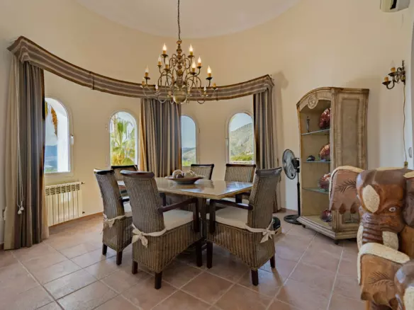 4-bedroom Villa In Altea, Spain (400 M²)