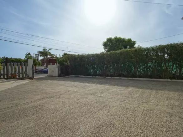 2-bedroom Villa In Denia, Spain (179 M²)