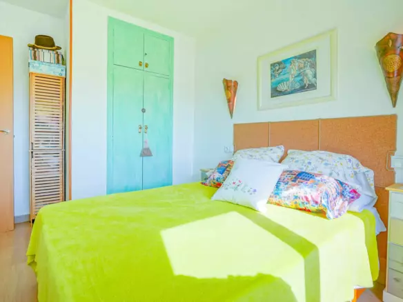 2-bedroom Apartment In Denia, Spain (80 M²)