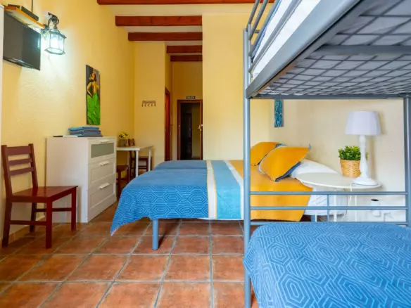 6-bedroom Commercial Unit In Sagra, Spain (426 M²)