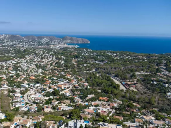 4-bedroom Villa In Moraira, Spain (606 M²)