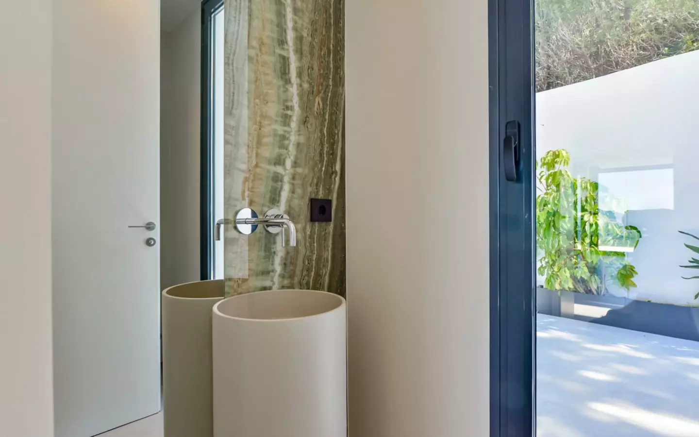 5-bedroom Villa In Altea, Spain (390 M²)