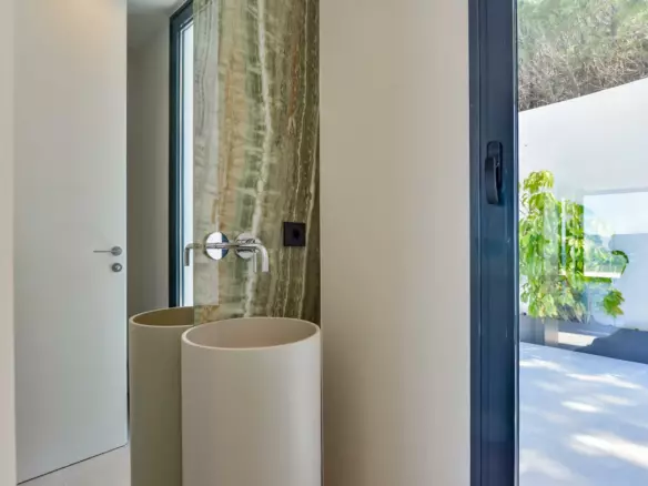 5-bedroom Villa In Altea, Spain (390 M²)