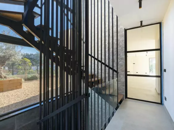 3-bedroom Villa In Jávea – Xàbia, Spain (471 M²)