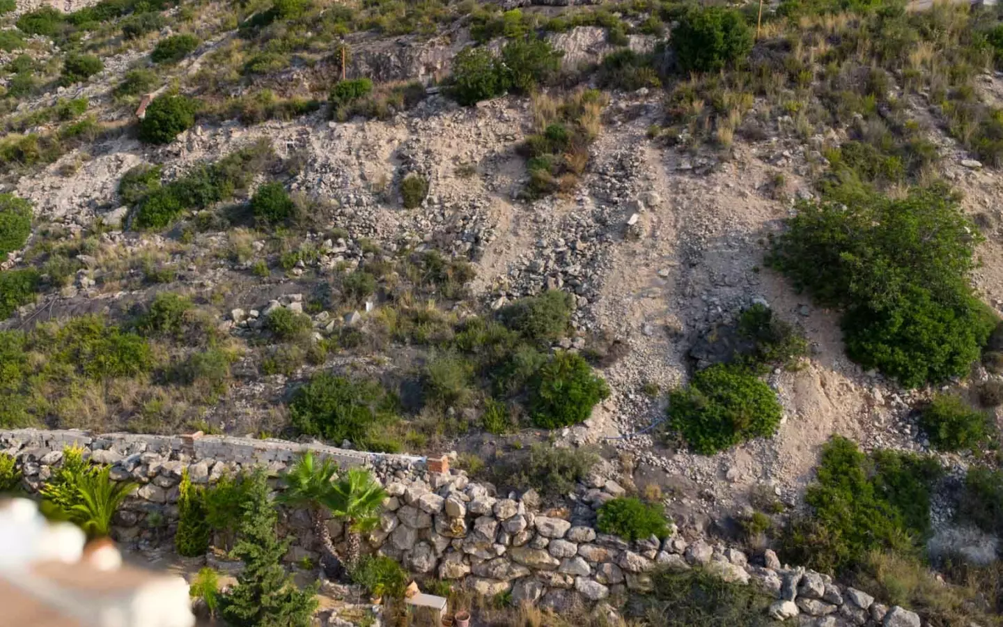 Plot In Jalon – Xalo, Spain (653 M² Plot)