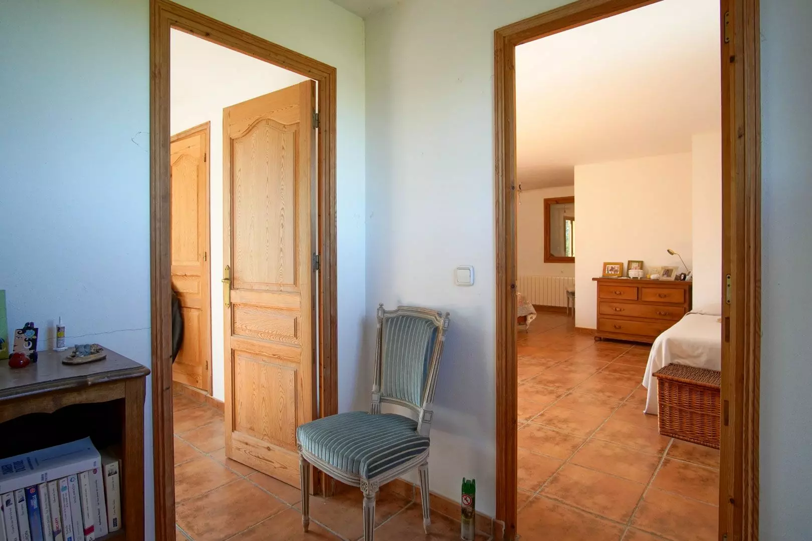 6-bedroom Villa In Pedreguer, Spain (361 M²)