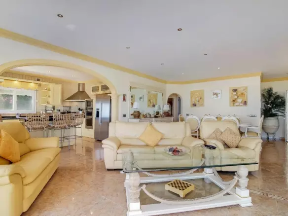 4-bedroom Villa In Benissa, Spain (370 M²)