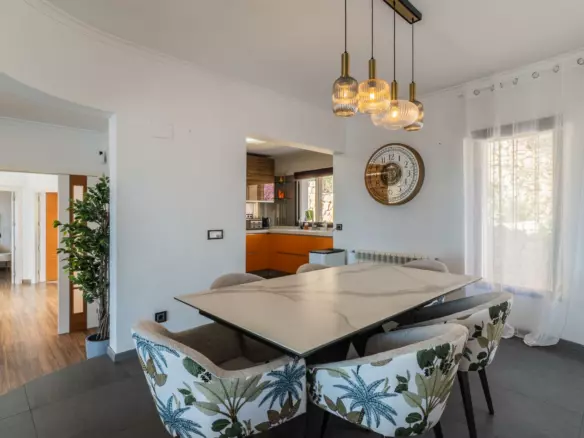 5-bedroom Villa In Altea, Spain (232 M²)