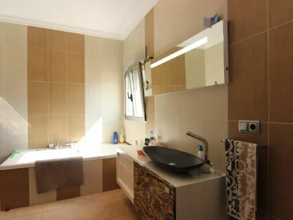 5-bedroom Villa In Jávea – Xàbia, Spain (450 M²)