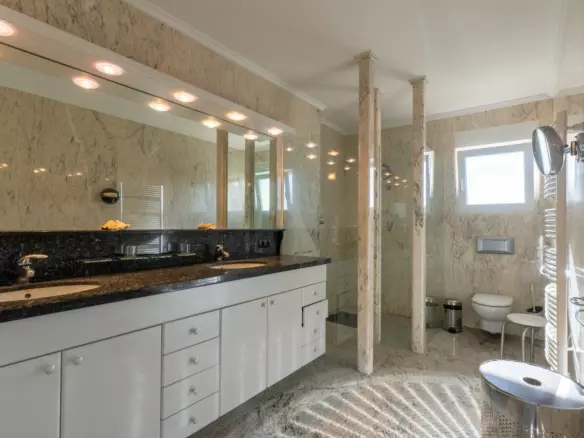 4-bedroom Villa In Moraira, Spain (434 M²)