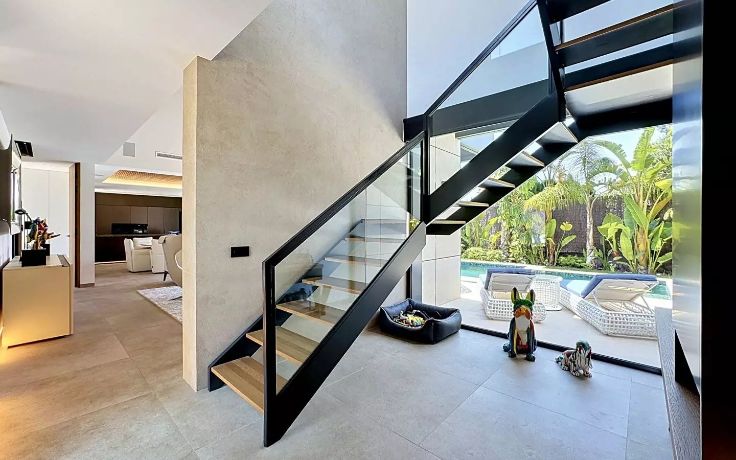 4-bedroom Villa In Calpe, Spain (346 M²)
