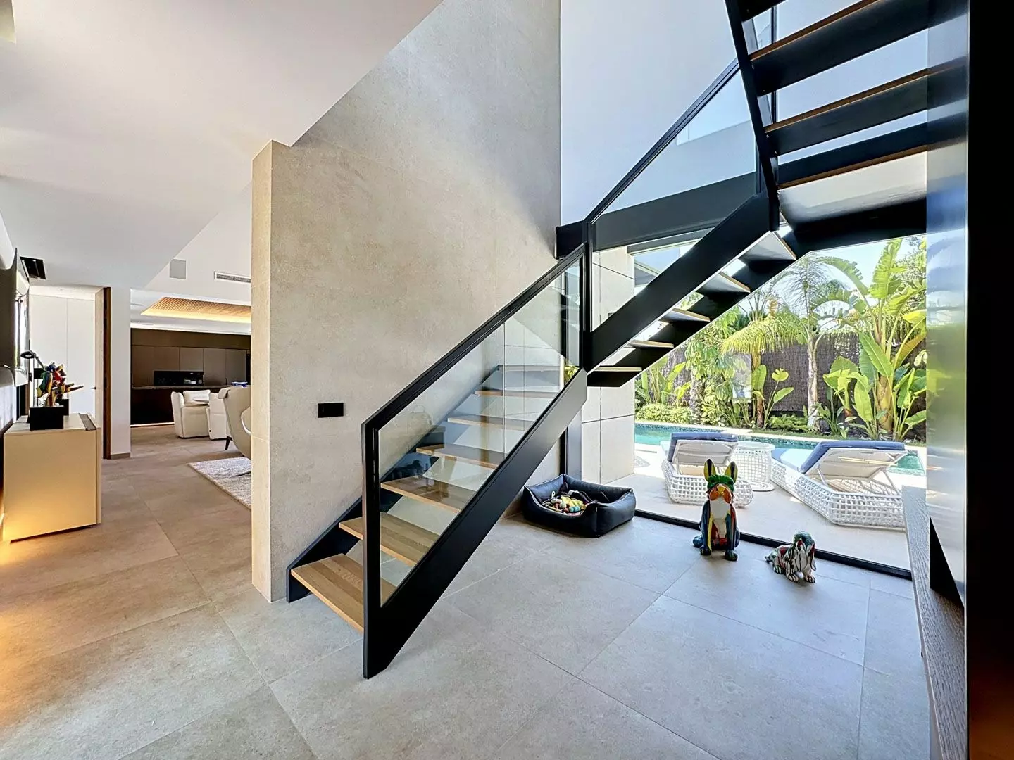 4-bedroom Villa In Calpe, Spain (346 M²)