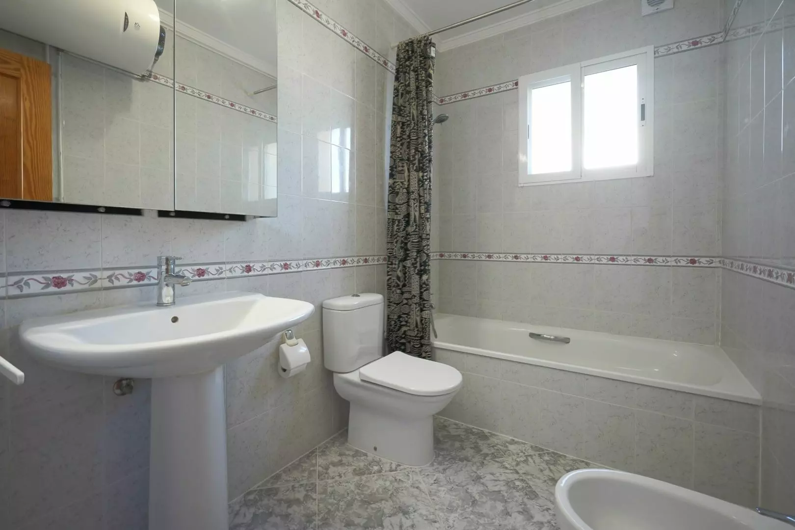 4-bedroom Villa In Calpe, Spain (264 M²)