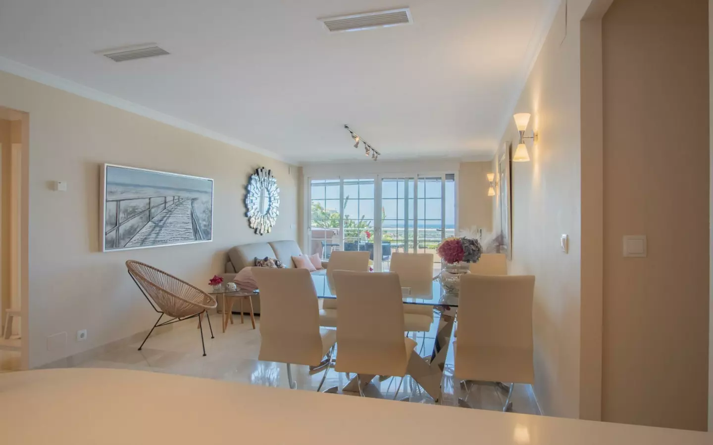 3-bedroom Apartment In Pedreguer, Spain (310 M²)