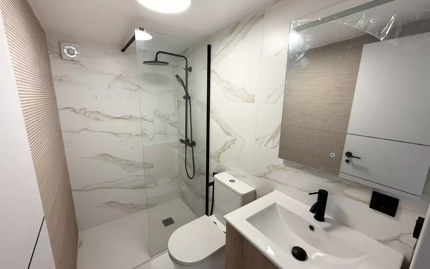 4-bedroom Villa In La Nucía, Spain (120 M²)