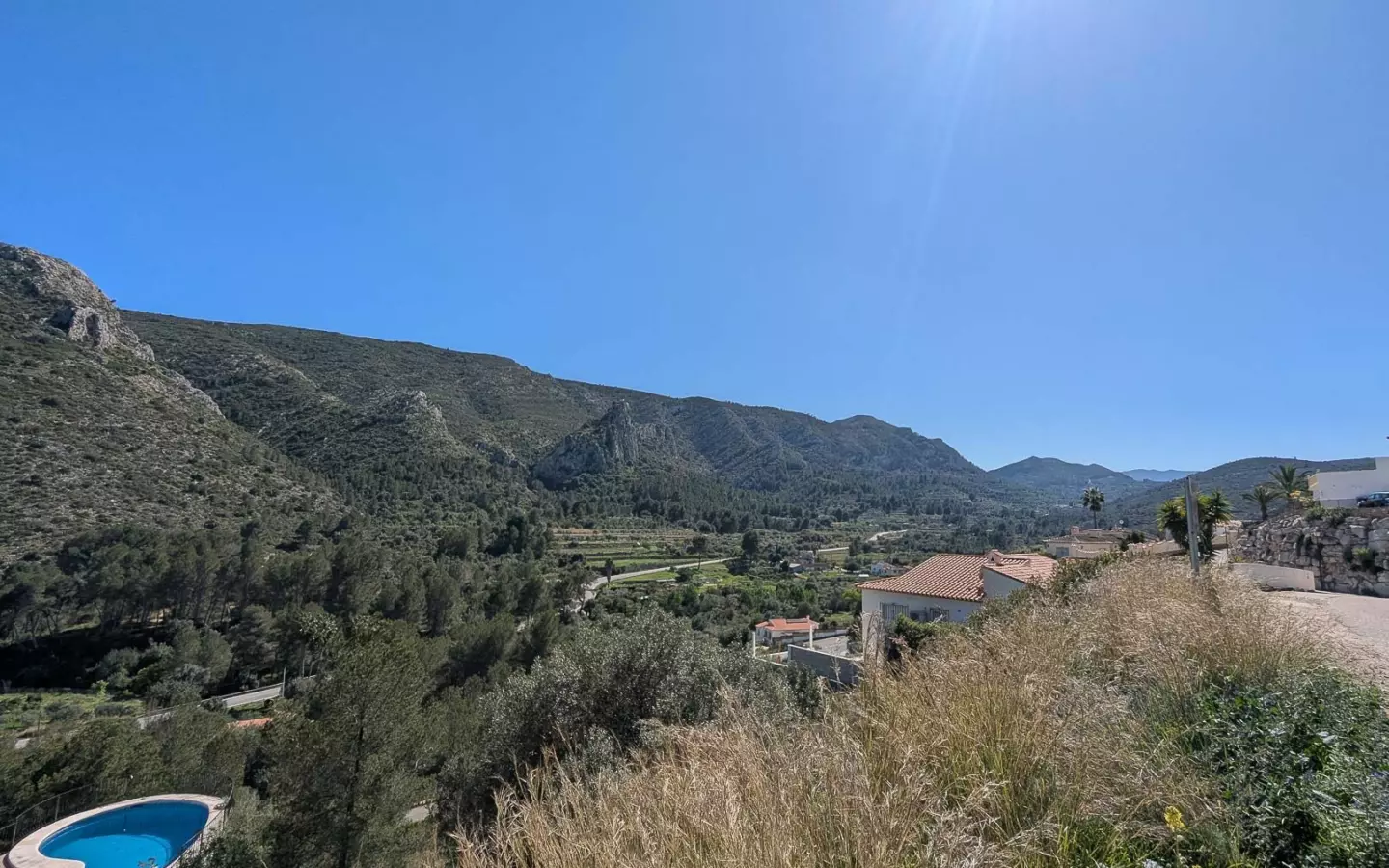 3-bedroom Villa In Pedreguer, Spain (160 M²)