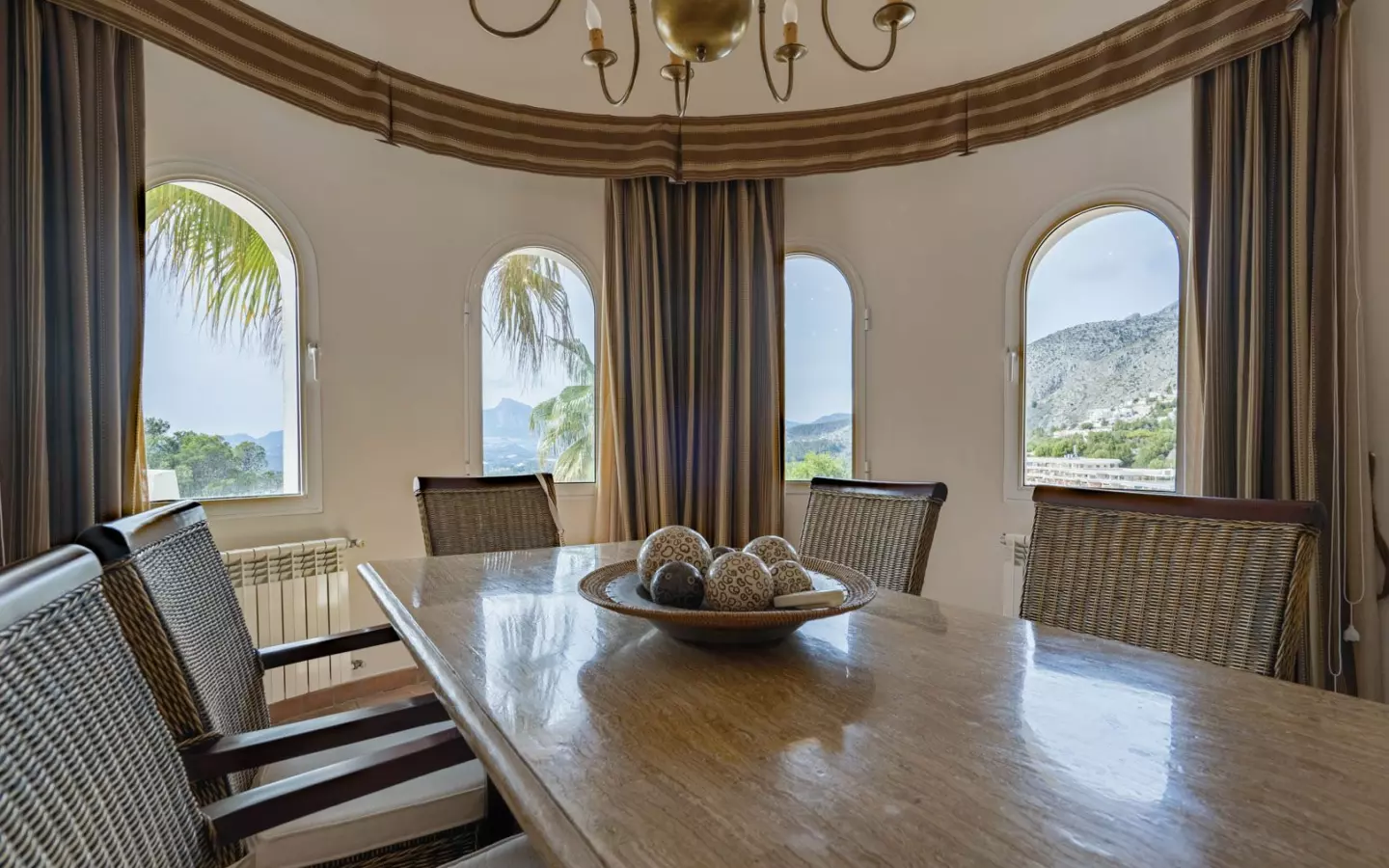 4-bedroom Villa In Altea, Spain (400 M²)
