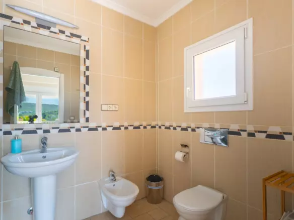 3-bedroom Villa In Jávea – Xàbia, Spain (255 M²)