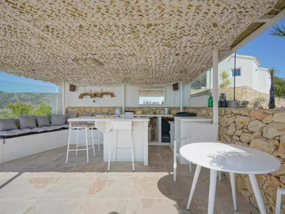 5-bedroom Villa In Benissa, Spain (359 M²)