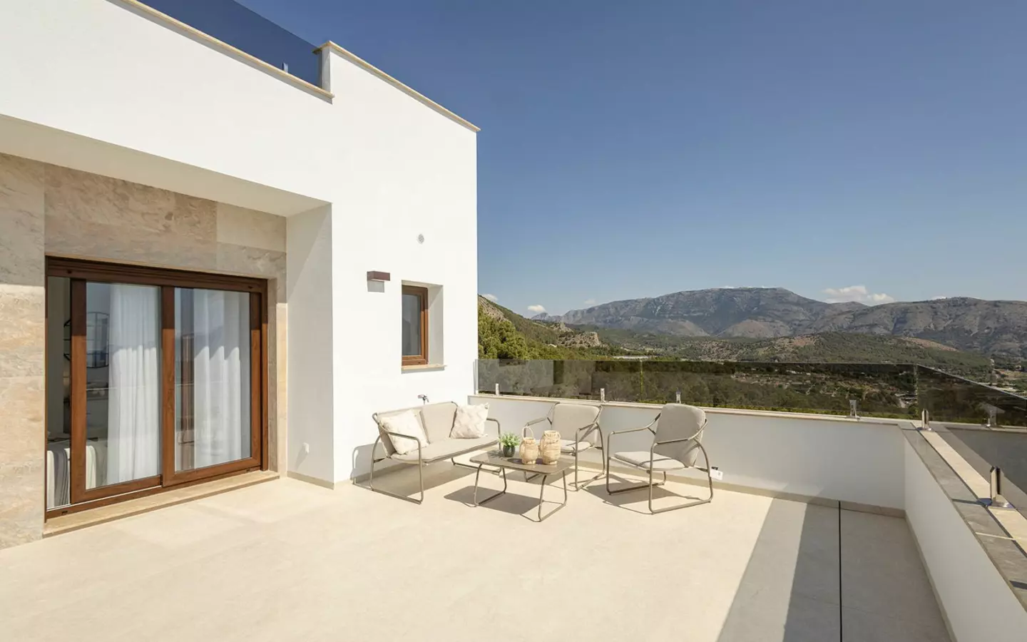 3-bedroom Villa In Polop, Spain (165 M²)