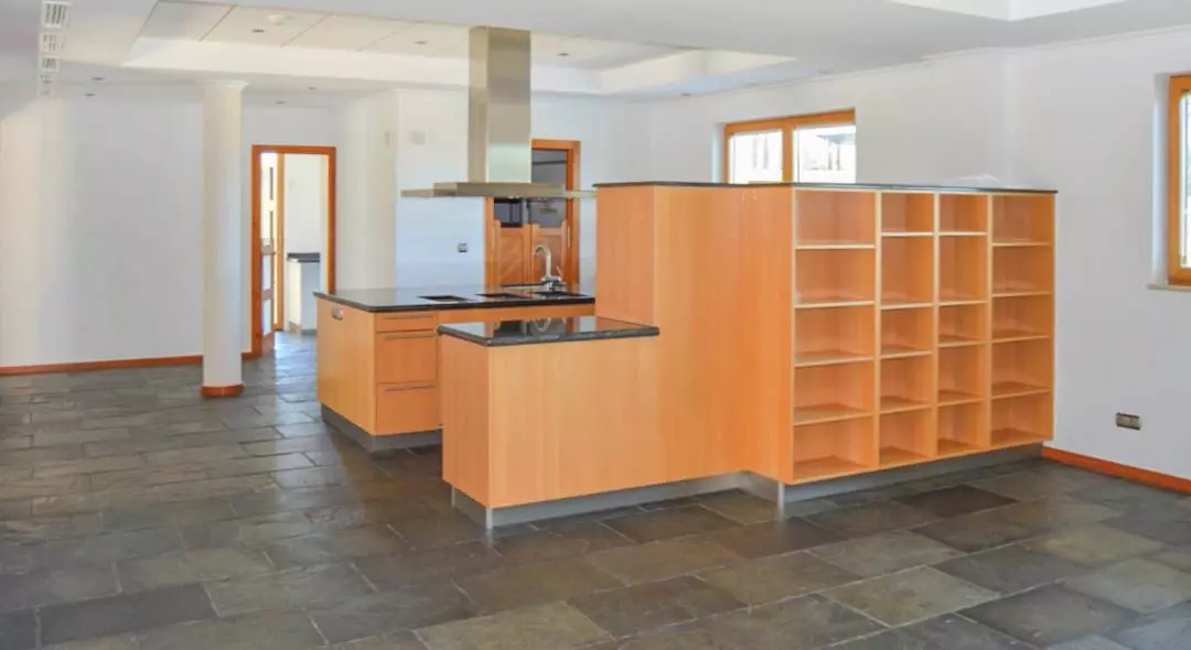 7-bedroom Villa In Penaguila, Spain (1.529 M²)