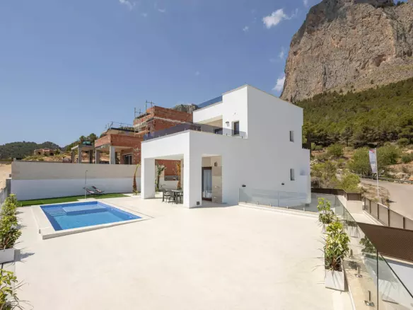 3-bedroom Villa In Polop, Spain (165 M²)