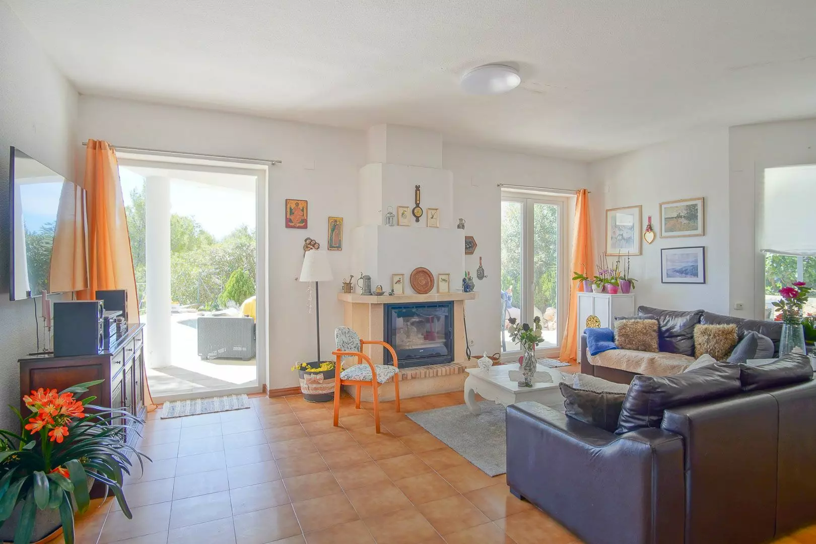 3-bedroom Villa In Altea, Spain (200 M²)