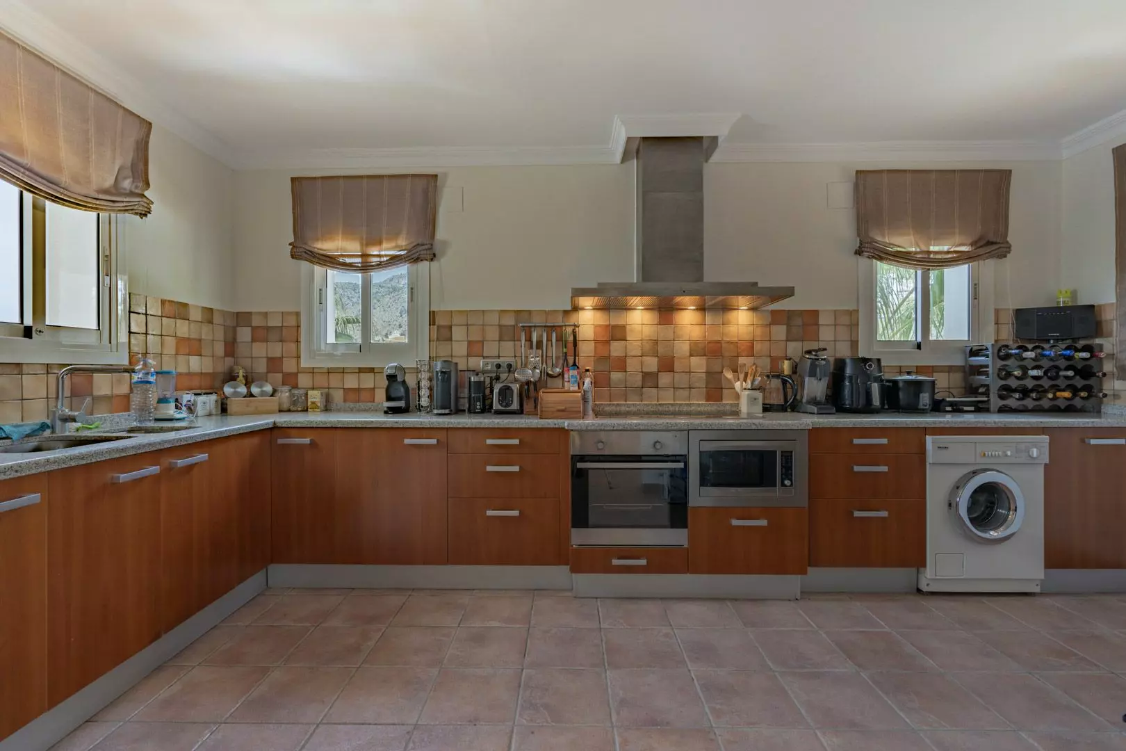 4-bedroom Villa In Altea, Spain (400 M²)