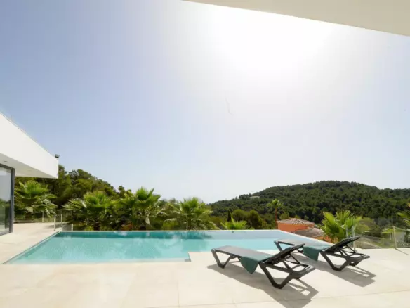 3-bedroom Villa In Jávea – Xàbia, Spain (374 M²)