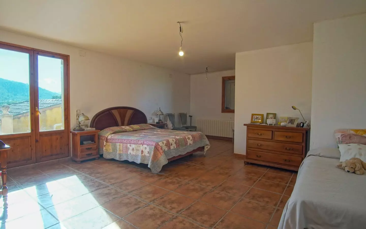 6-bedroom Villa In Pedreguer, Spain (361 M²)