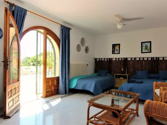 8-bedroom Villa In Benissa, Spain (392 M²)