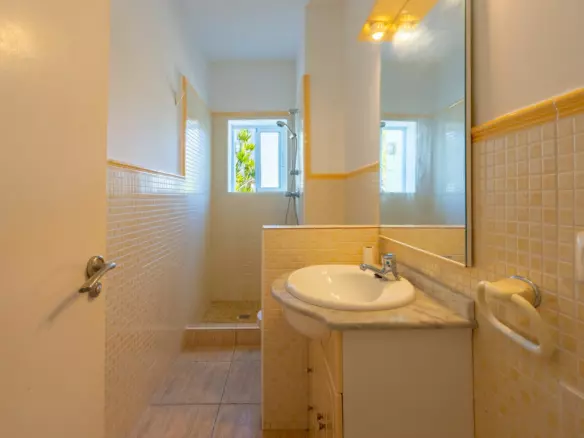 2-bedroom Villa In Benitachell, Spain (202 M²)