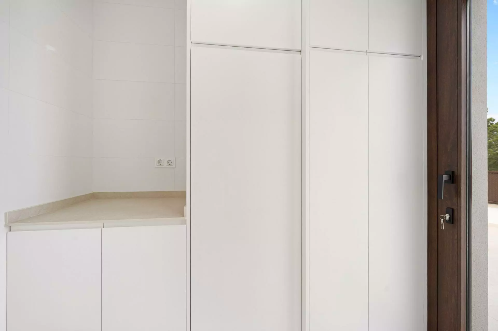 2-19-e3fd7e 3-bedroom Villa In Polop, Spain (136 M²)
