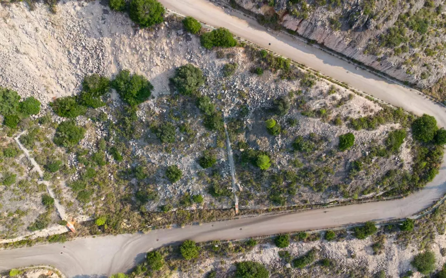 Plot In Jalon – Xalo, Spain (653 M² Plot)