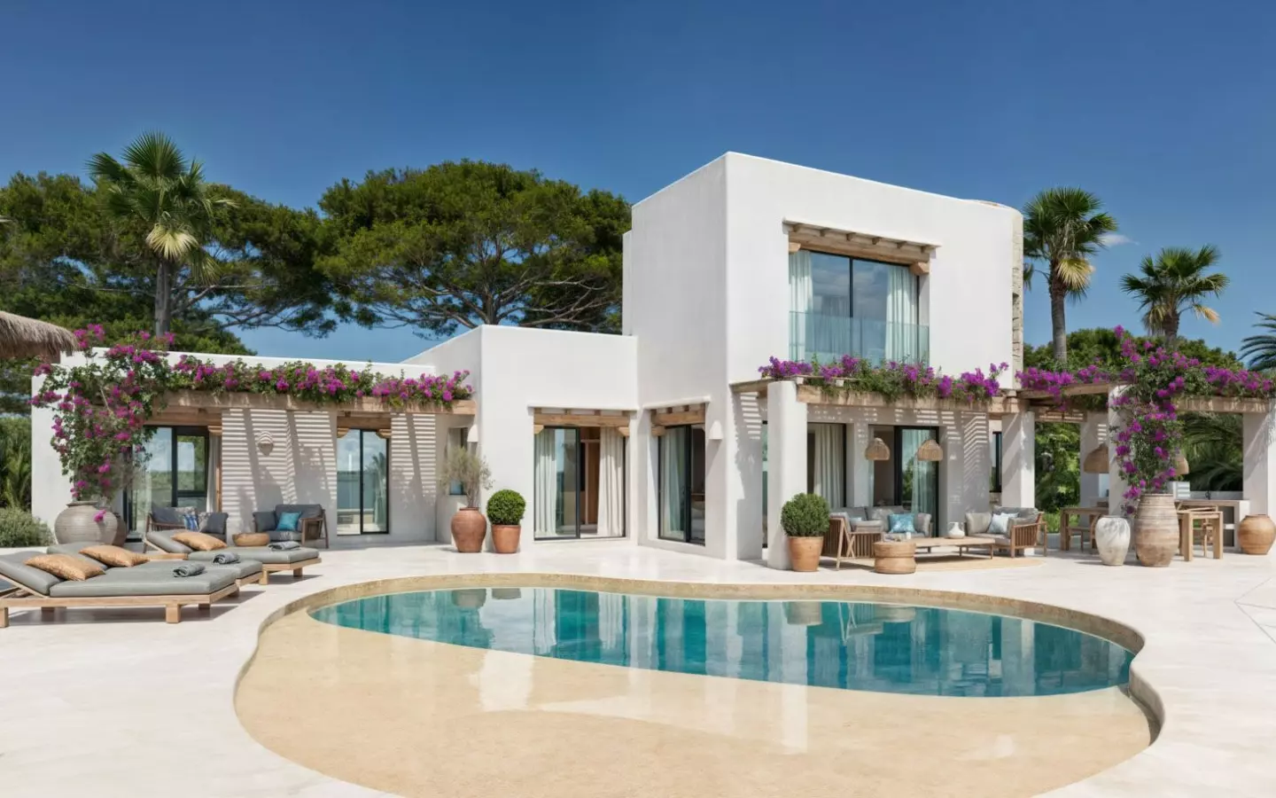 4-bedroom Villa In Moraira, Spain (292 M²)