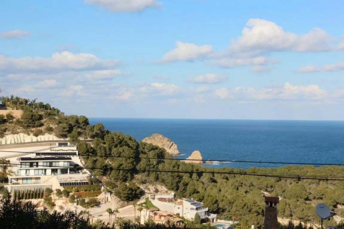 4-bedroom Villa In Jávea – Xàbia, Spain (319 M²)