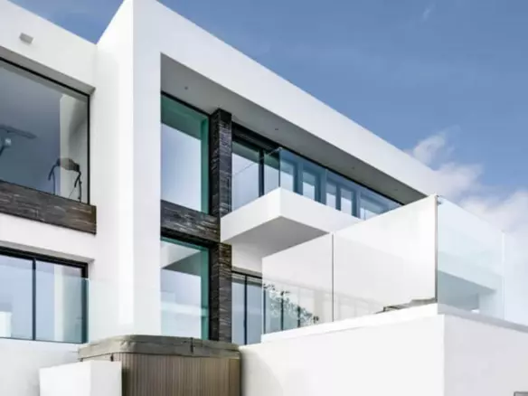 4-bedroom Villa In Pedreguer, Spain (180 M²)