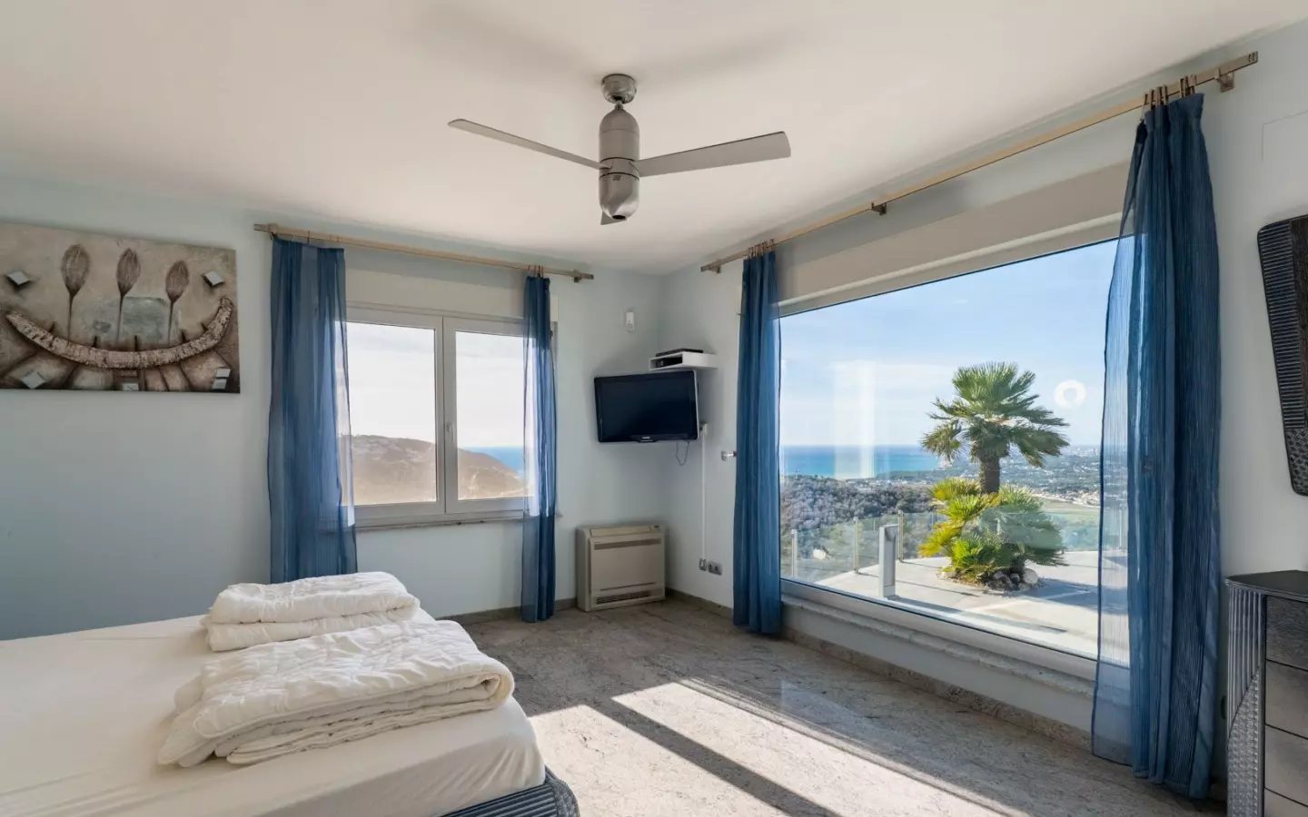4-bedroom Villa In Moraira, Spain (434 M²)